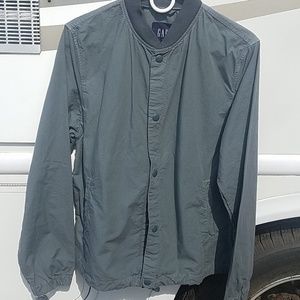 GAP WINDBREAKER